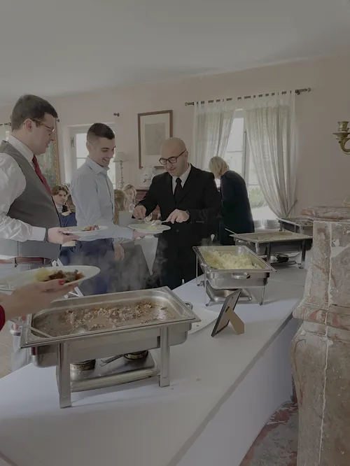 Service buffet chaud