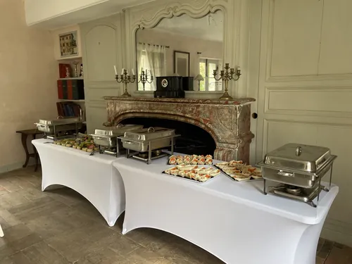 Buffet chaud